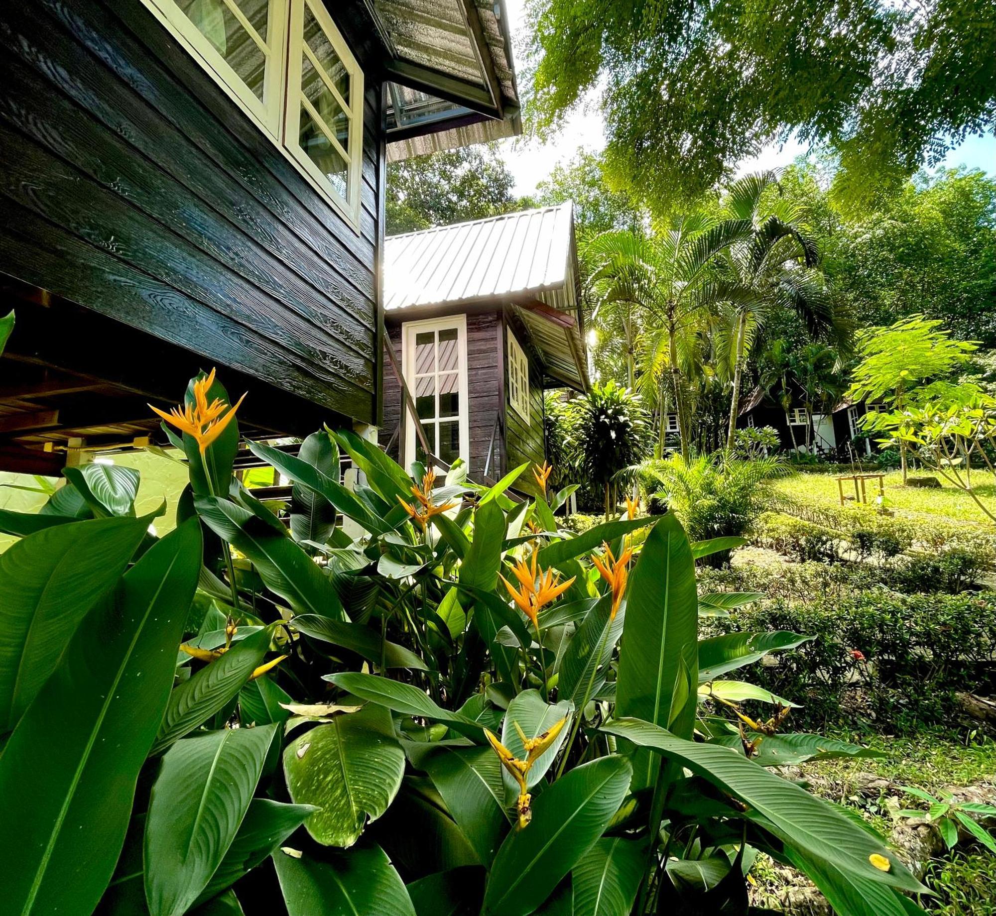 Vanara Bungalows Koh Chang Exterior photo