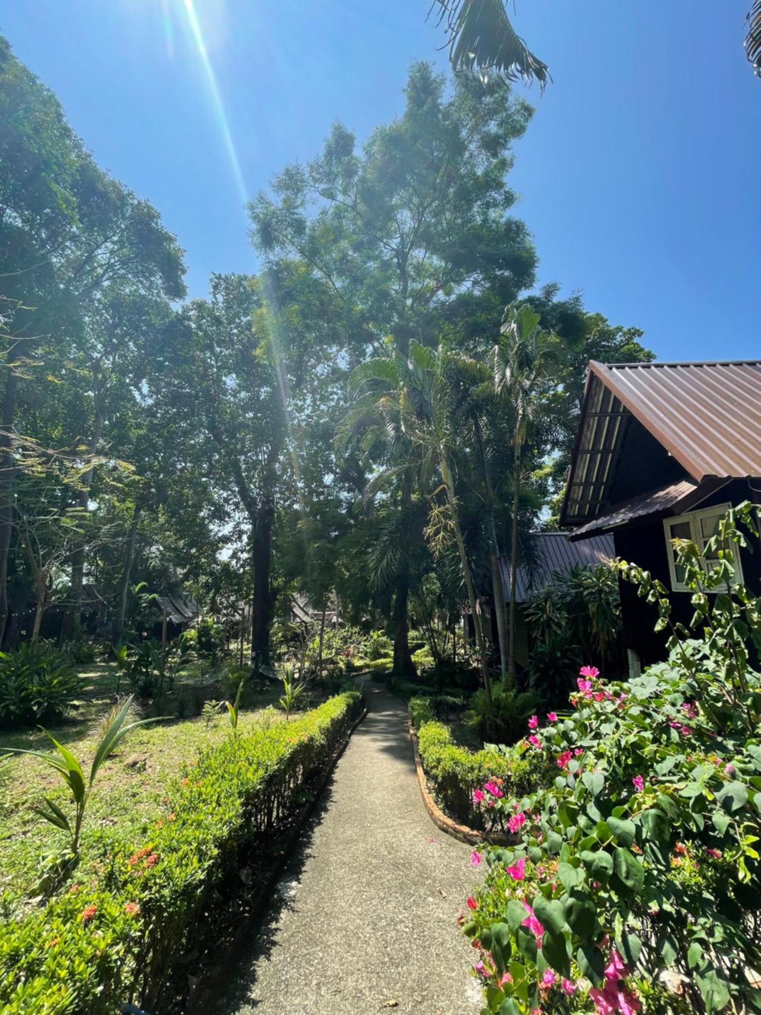 Vanara Bungalows Koh Chang Exterior photo